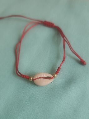 Red Cord Shell Bracelet with Gold Beads